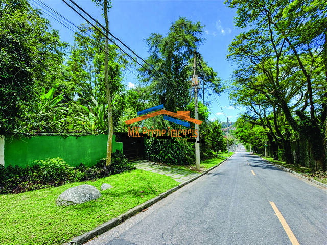 Venda em Chácara de La Rocca - Carapicuíba