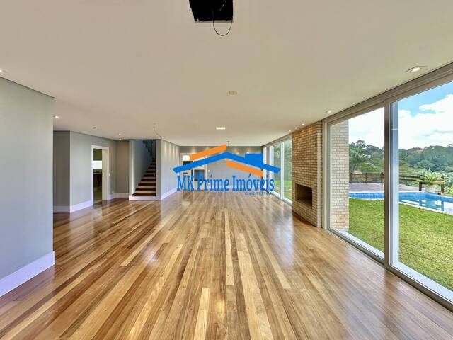 #16376 - Casa em condomínio para Locação em Carapicuíba - SP