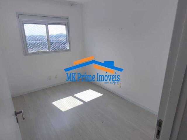 Apartamento para Venda em Carapicuíba - 3