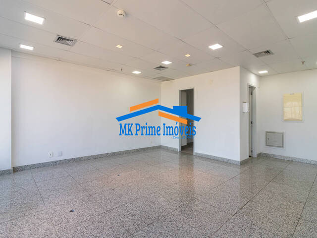 Sala para Venda em Barueri - 4