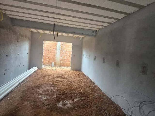 Sobrado para Venda em Osasco - 2