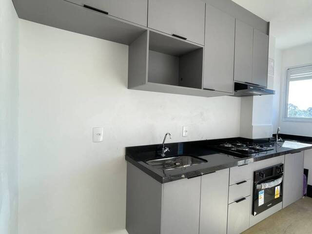 Apartamento para Venda em Carapicuíba - 4