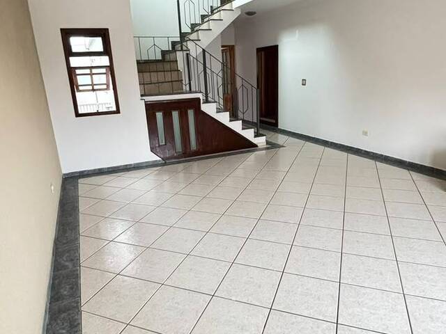 Sobrado para Venda em Osasco - 4