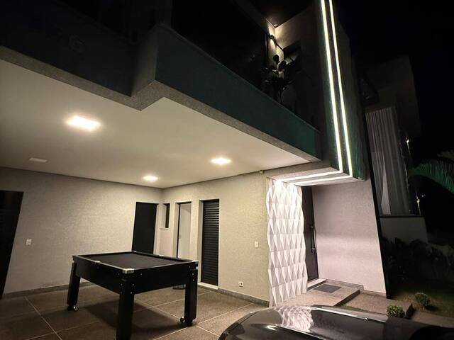 #17327 - Casa em condomínio para Locação em Santana de Parnaíba - SP