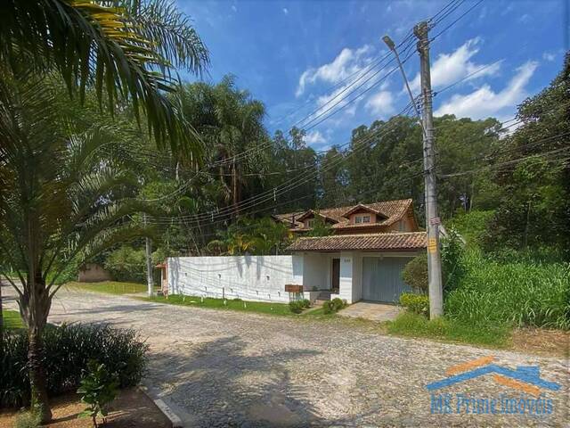 #9935 - Casa em condomínio para Locação em Carapicuíba - SP