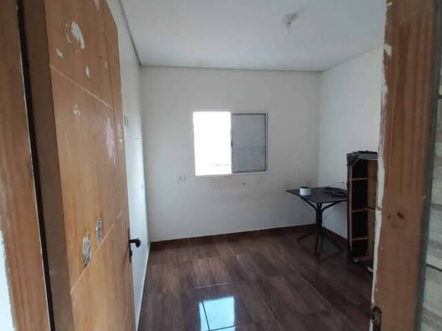 Sobrado para Venda em Carapicuíba - 5