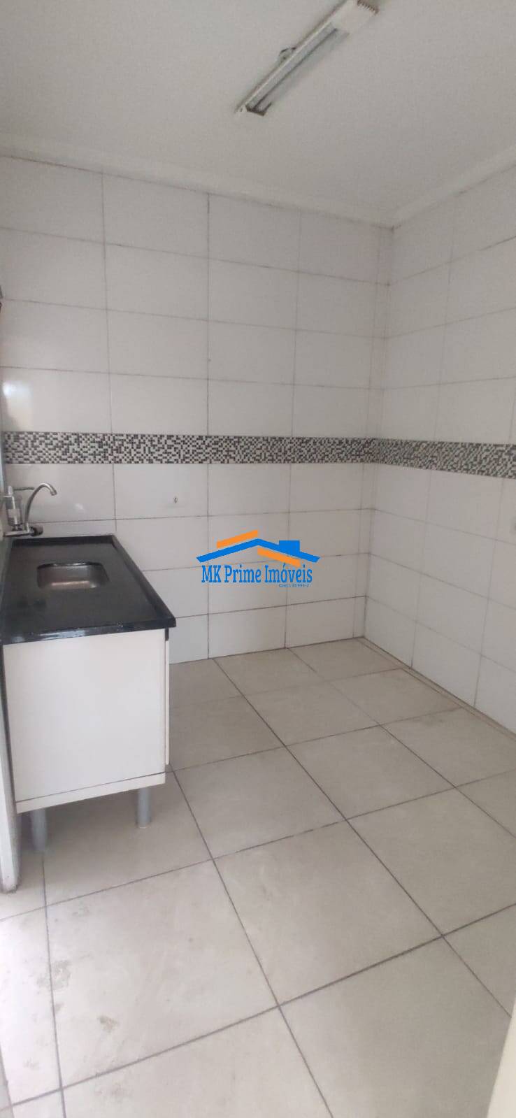 Casa de Condomínio para alugar com 2 quartos, 75m² - Foto 6