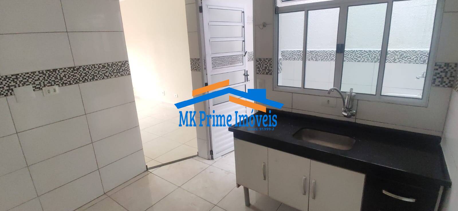 Casa de Condomínio para alugar com 2 quartos, 75m² - Foto 4