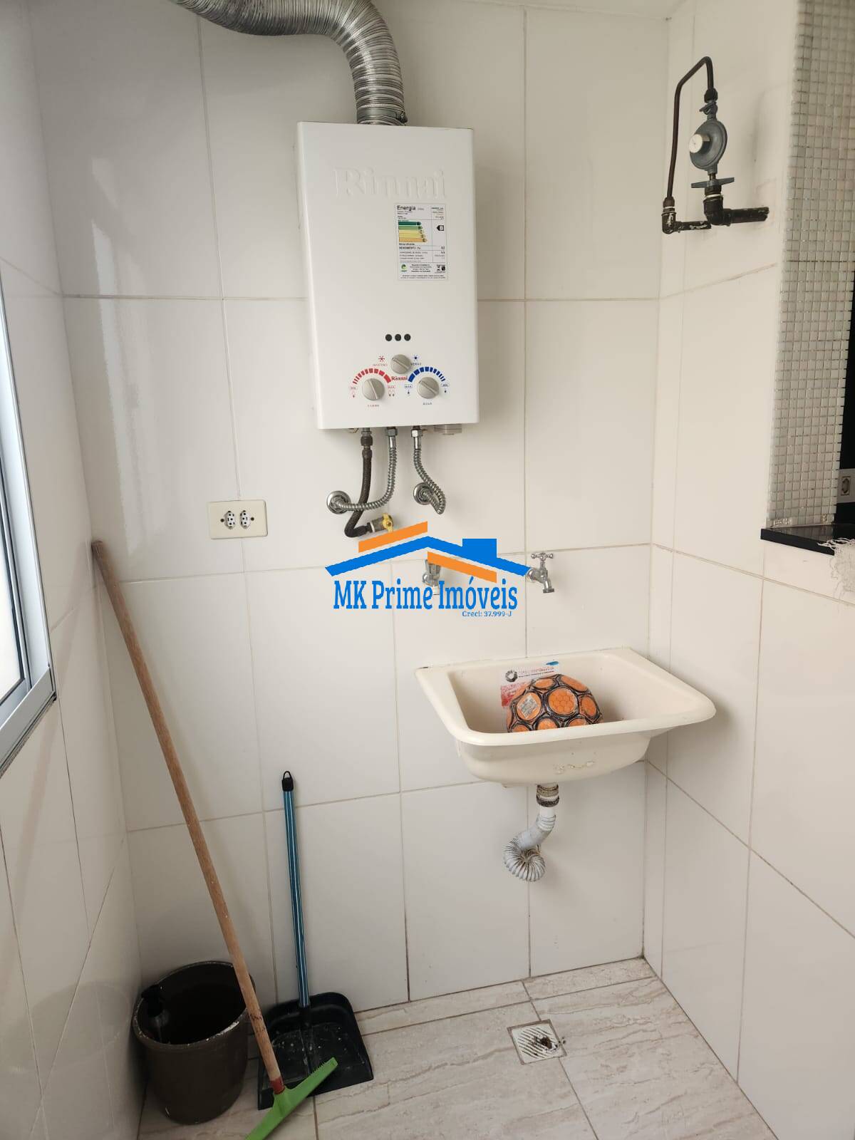 Apartamento à venda com 2 quartos, 48m² - Foto 3