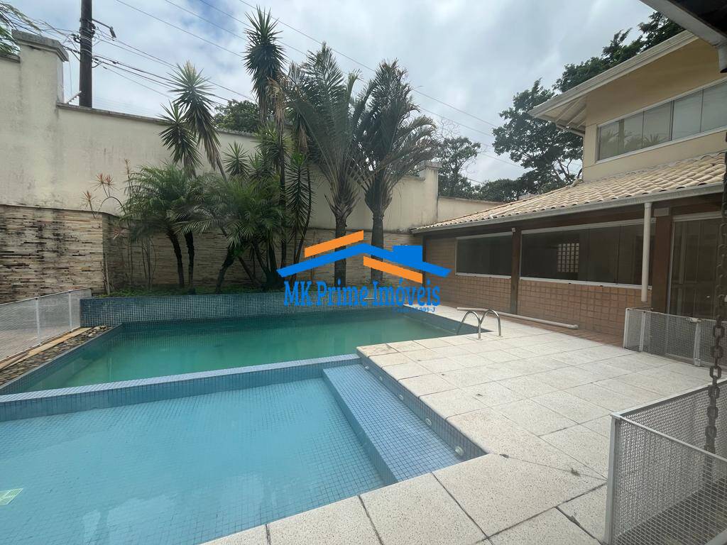 Casa de Condomínio à venda com 5 quartos, 500m² - Foto 2