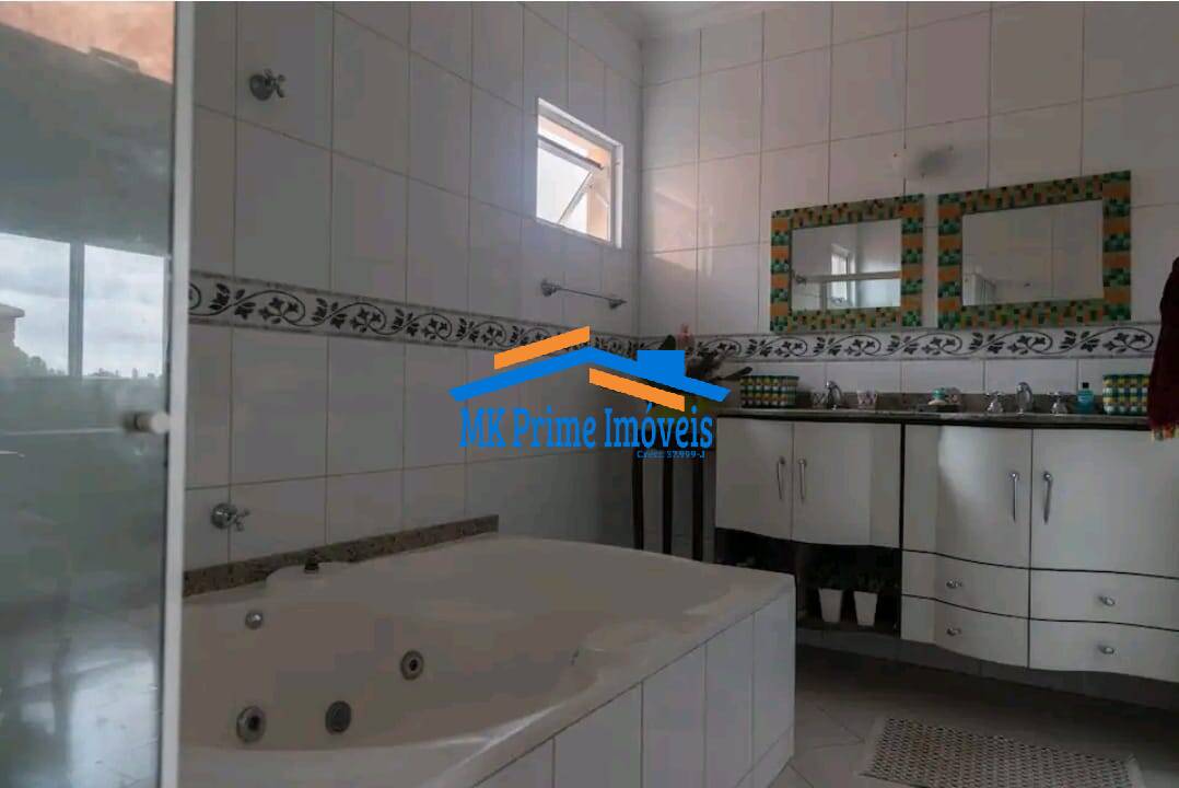 Casa de Condomínio à venda e aluguel com 3 quartos, 315m² - Foto 30