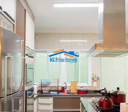 Sobrado, 3 quartos, 420 m² - Foto 2