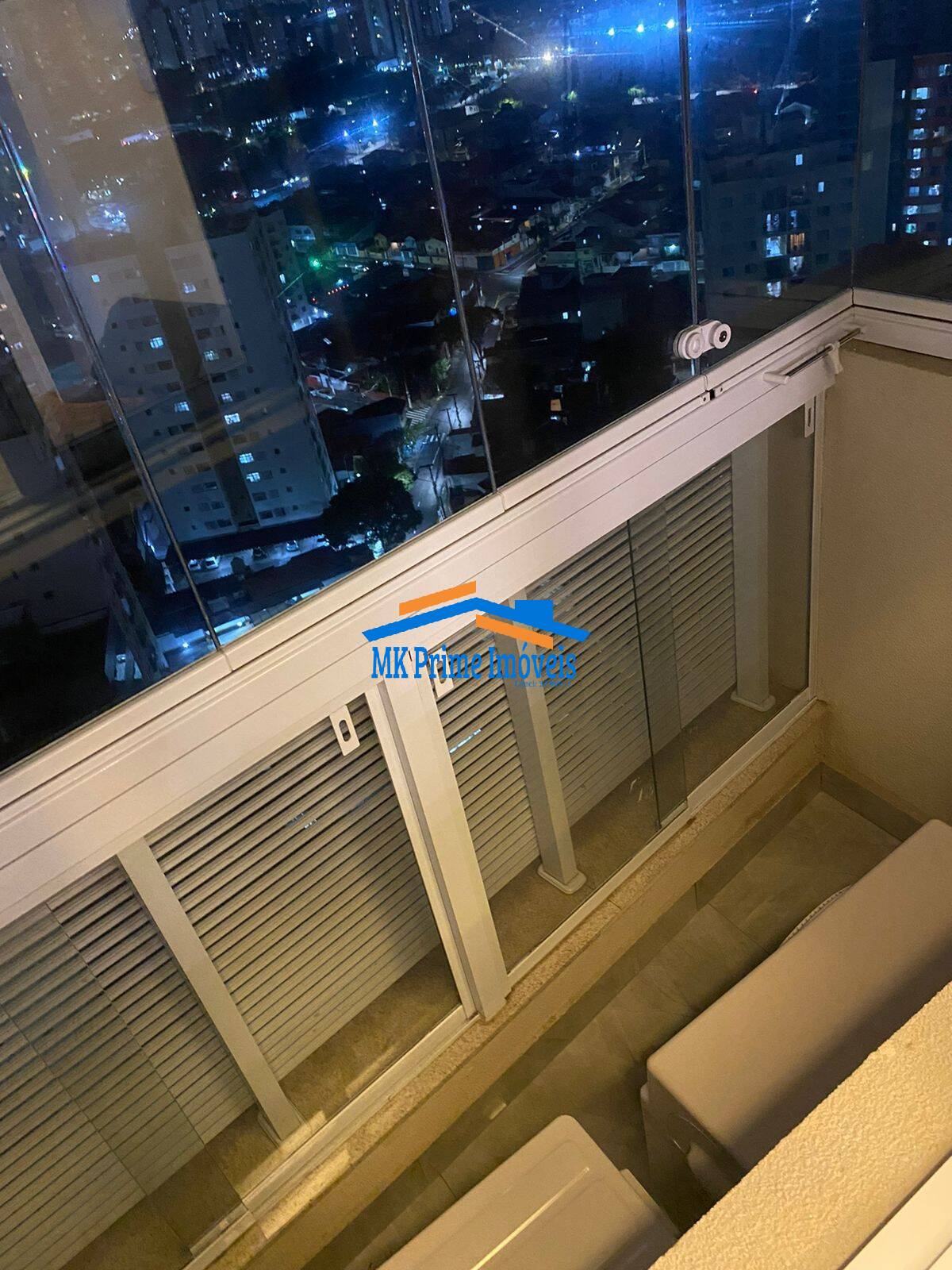 Apartamento à venda com 2 quartos, 76m² - Foto 13