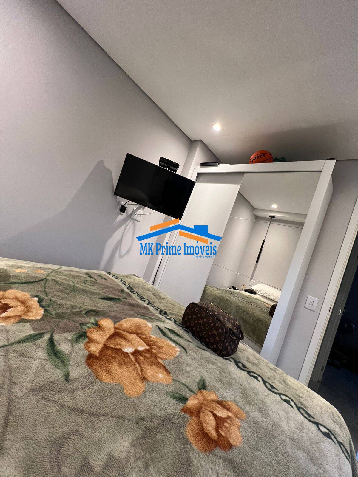 Apartamento à venda com 2 quartos, 76m² - Foto 14
