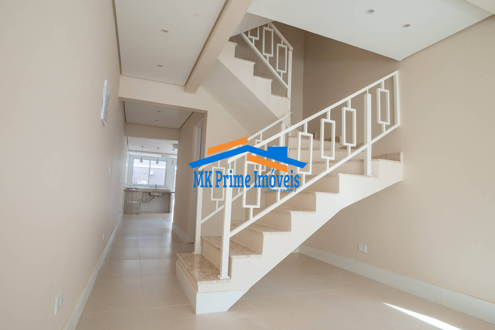 Sobrado à venda com 3 quartos, 130m² - Foto 4