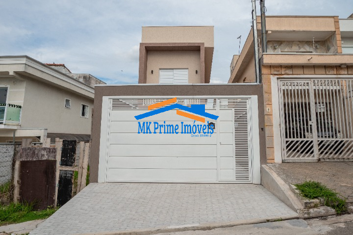 Sobrado à venda com 3 quartos, 130m² - Foto 1