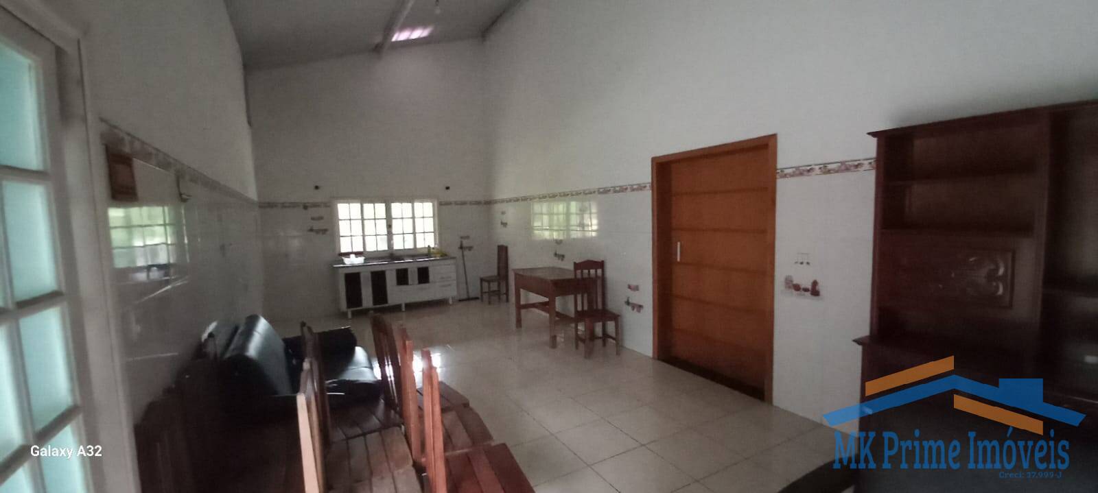Sítio à venda com 3 quartos, 700m² - Foto 4