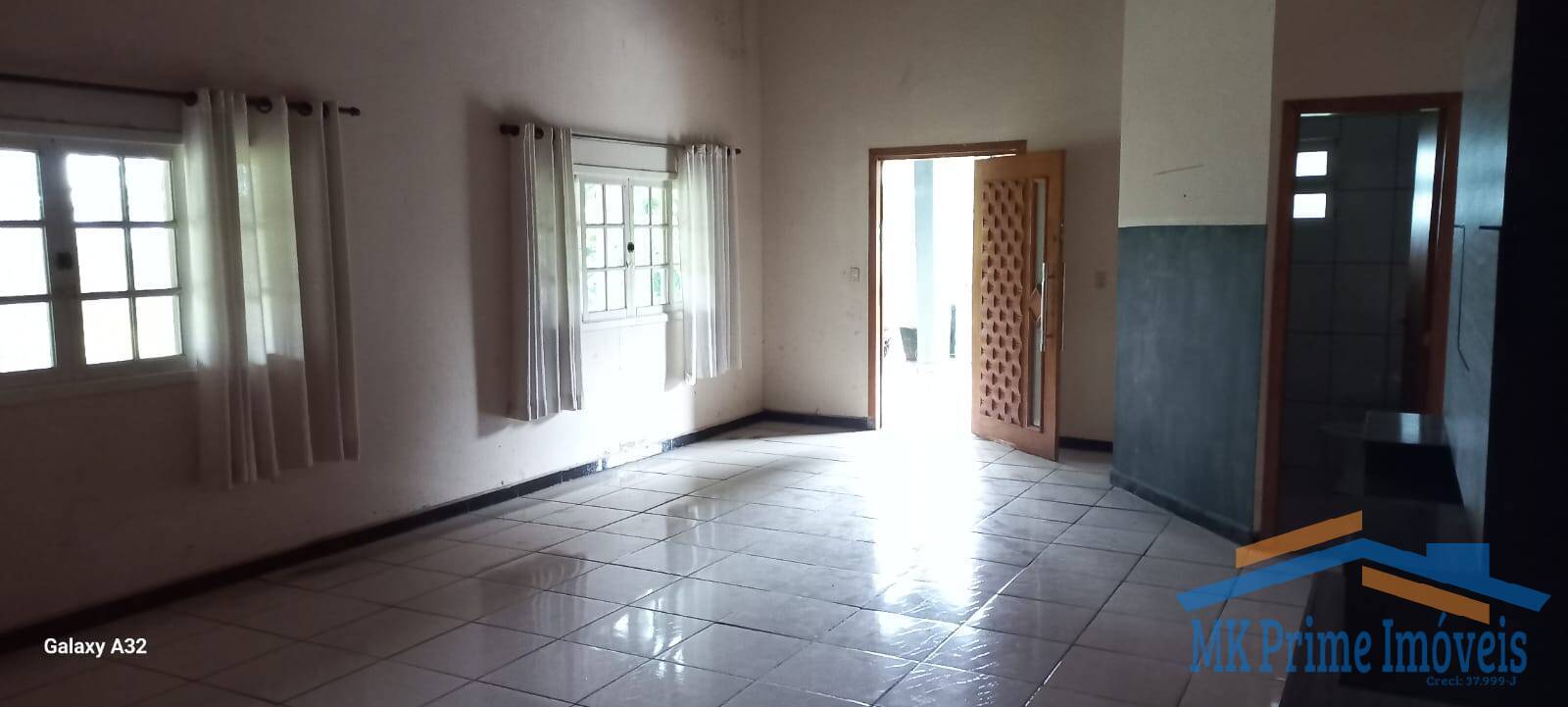 Sítio à venda com 3 quartos, 700m² - Foto 3
