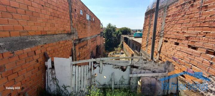 Terreno à venda, 150m² - Foto 1