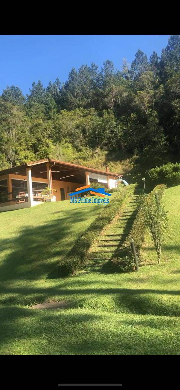 Sítio à venda com 8 quartos, 120000m² - Foto 1