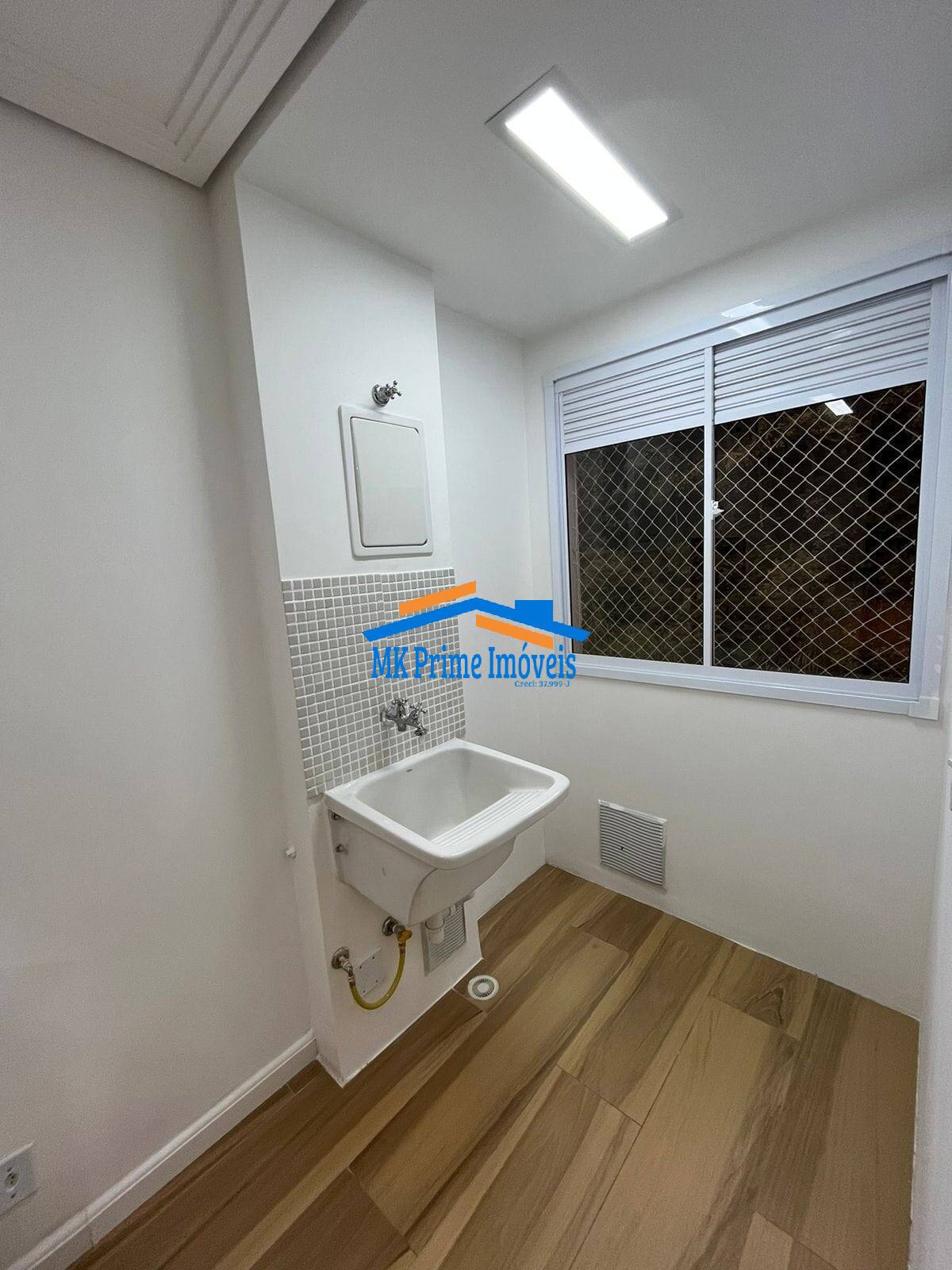 Apartamento à venda com 2 quartos, 48m² - Foto 4