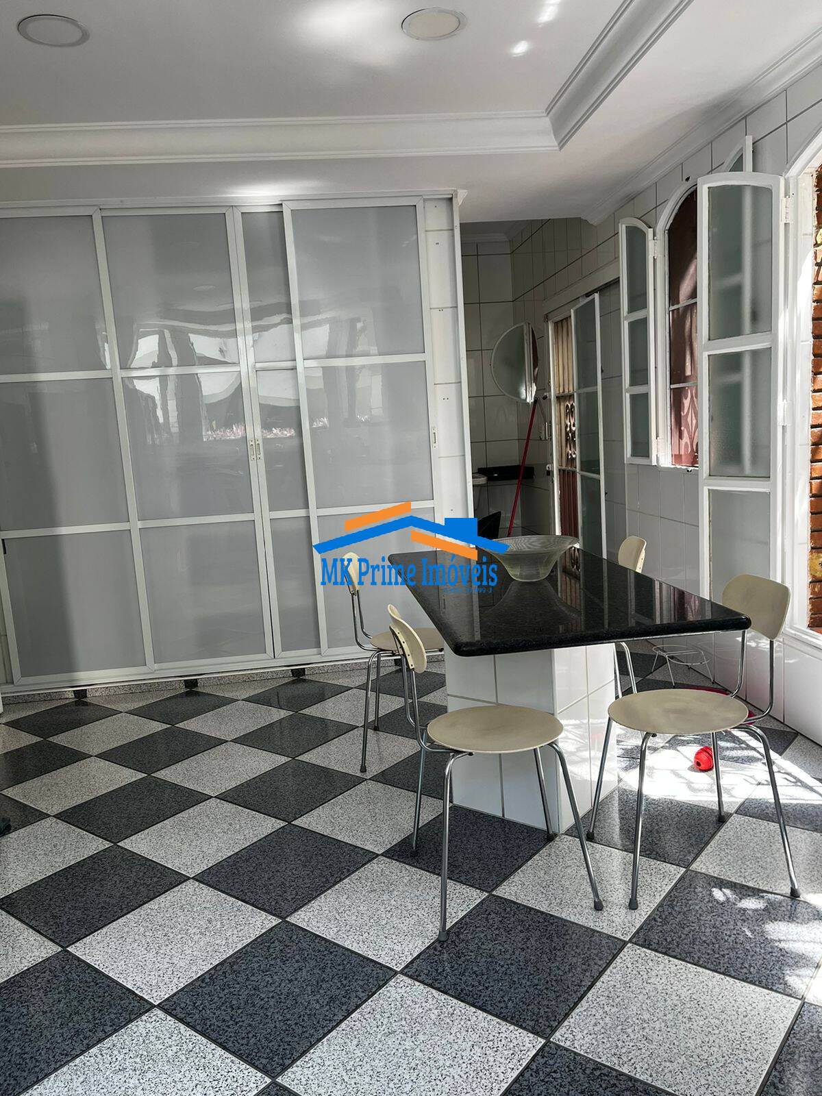 Sobrado à venda com 3 quartos, 370m² - Foto 14