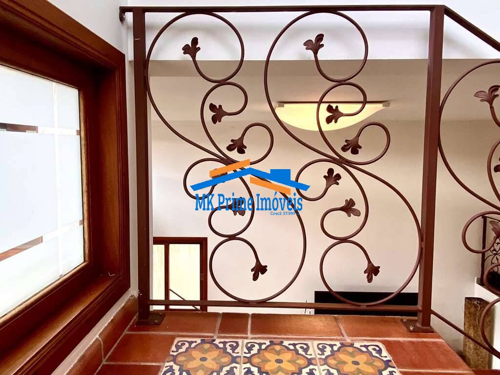 Casa de Condomínio à venda com 4 quartos, 325m² - Foto 9