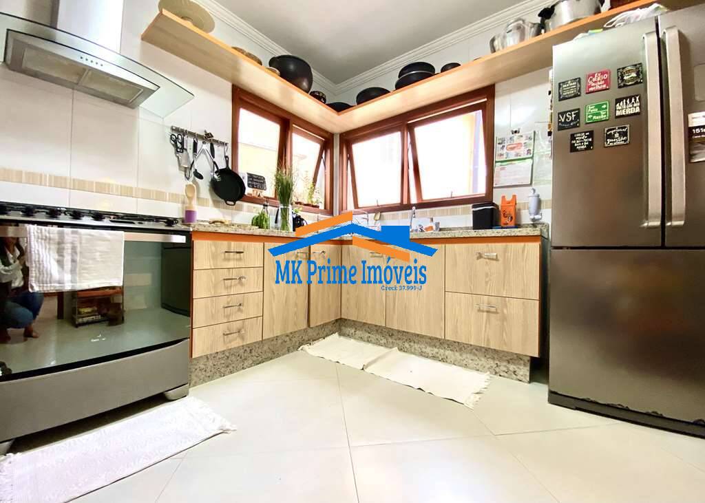 Casa de Condomínio à venda com 4 quartos, 325m² - Foto 14