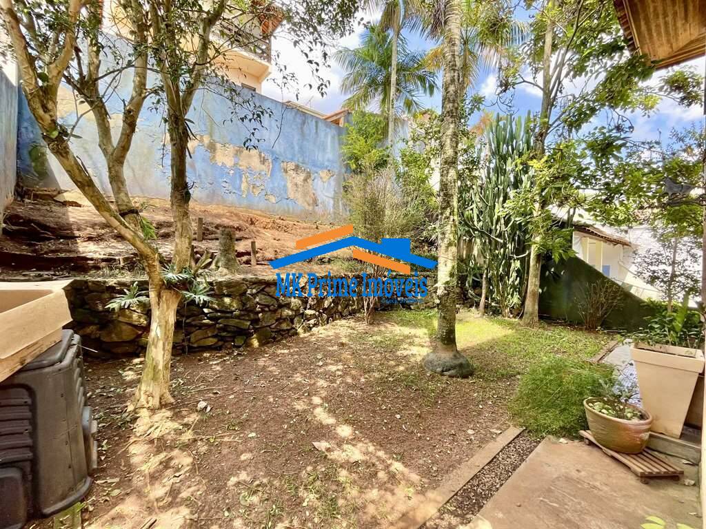 Casa de Condomínio para alugar com 4 quartos, 350m² - Foto 31