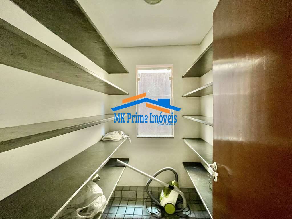Casa de Condomínio para alugar com 4 quartos, 350m² - Foto 14
