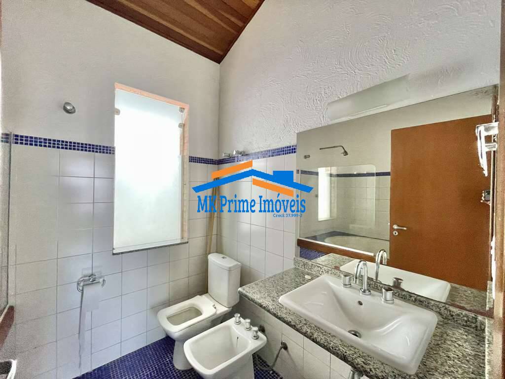 Casa de Condomínio para alugar com 4 quartos, 350m² - Foto 36