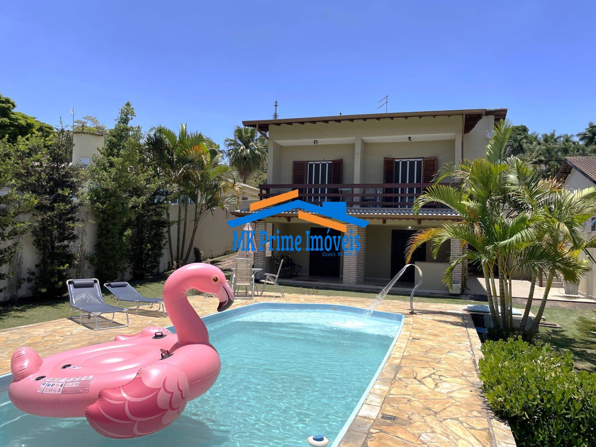 Casa de Condomínio à venda com 3 quartos, 460m² - Foto 1
