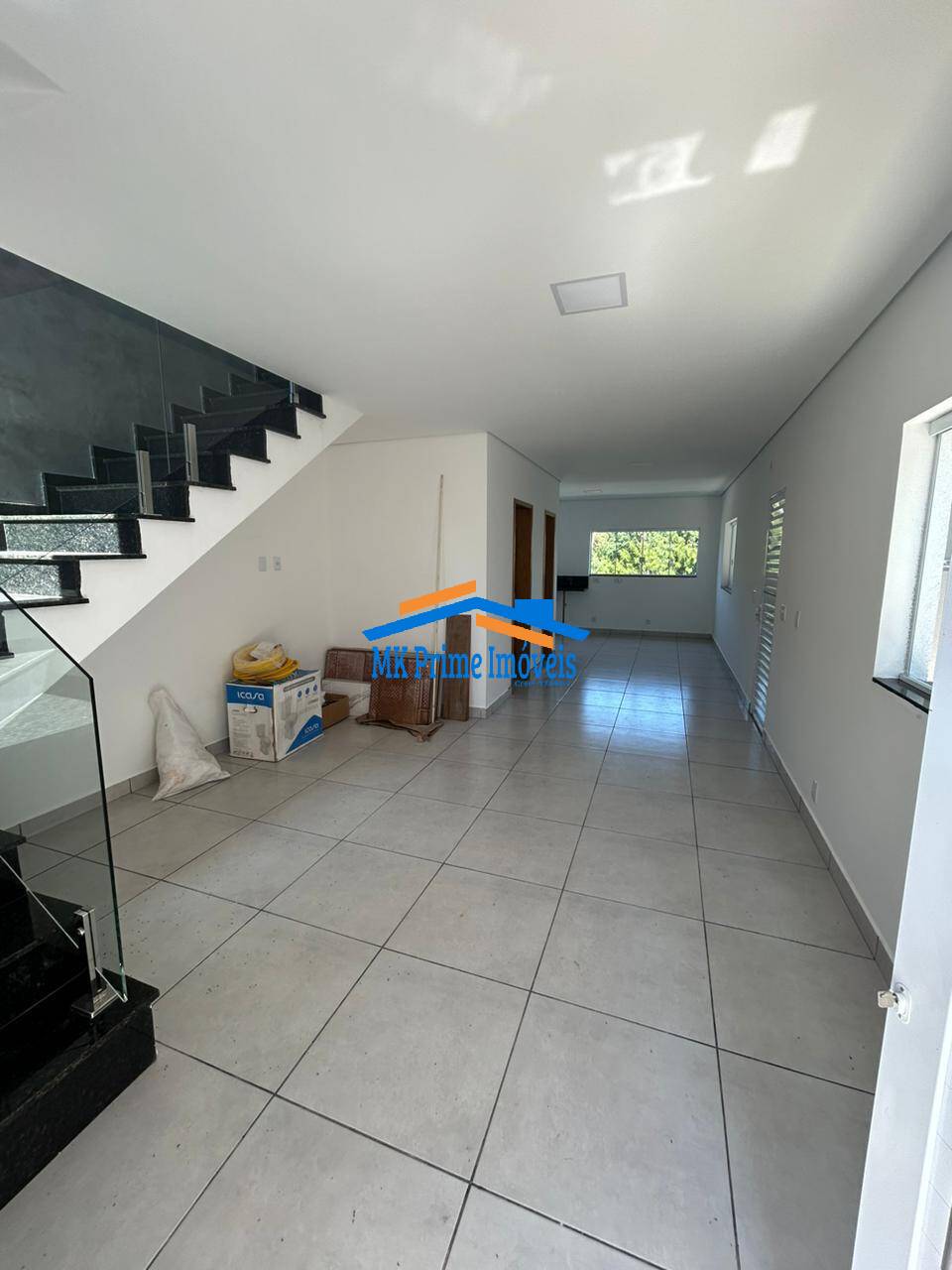 Casa de Condomínio à venda com 3 quartos, 140m² - Foto 3