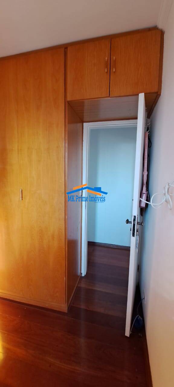 Apartamento à venda com 2 quartos, 60m² - Foto 13