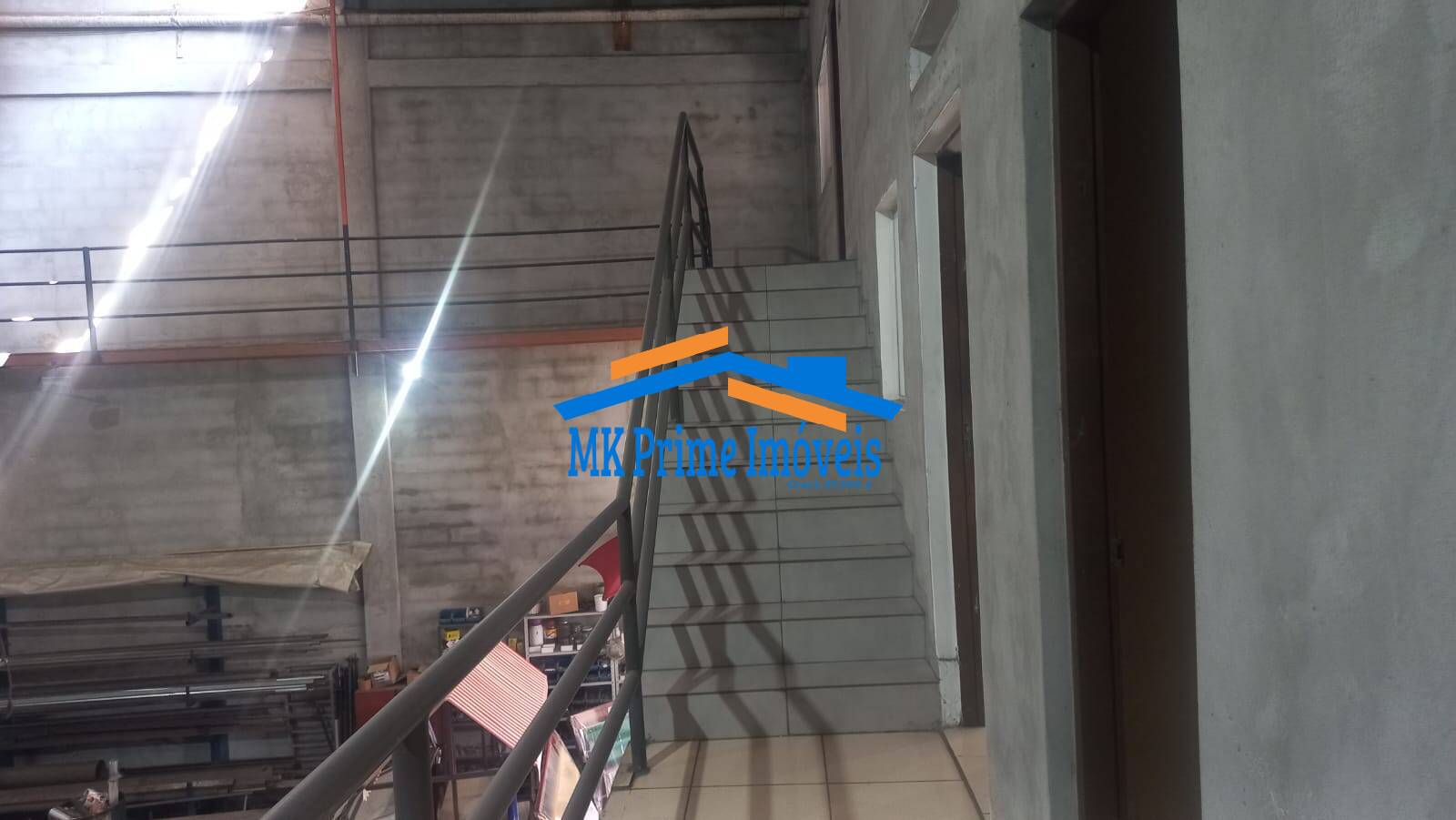 Depósito-Galpão-Armazém à venda, 420m² - Foto 3