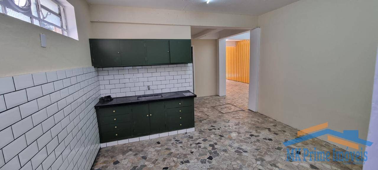 Sobrado para alugar com 4 quartos, 239m² - Foto 13