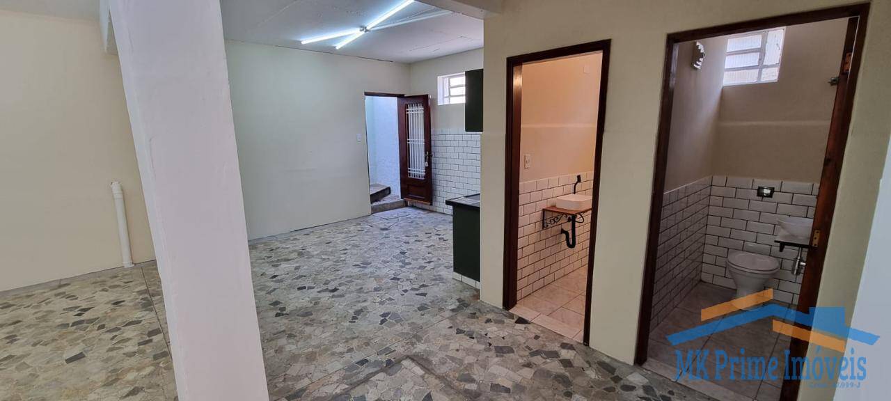 Sobrado para alugar com 4 quartos, 239m² - Foto 32