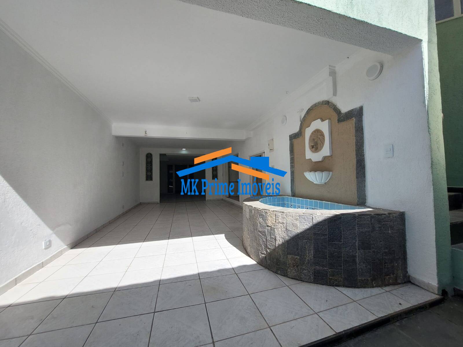 Sobrado à venda com 2 quartos, 218m² - Foto 47