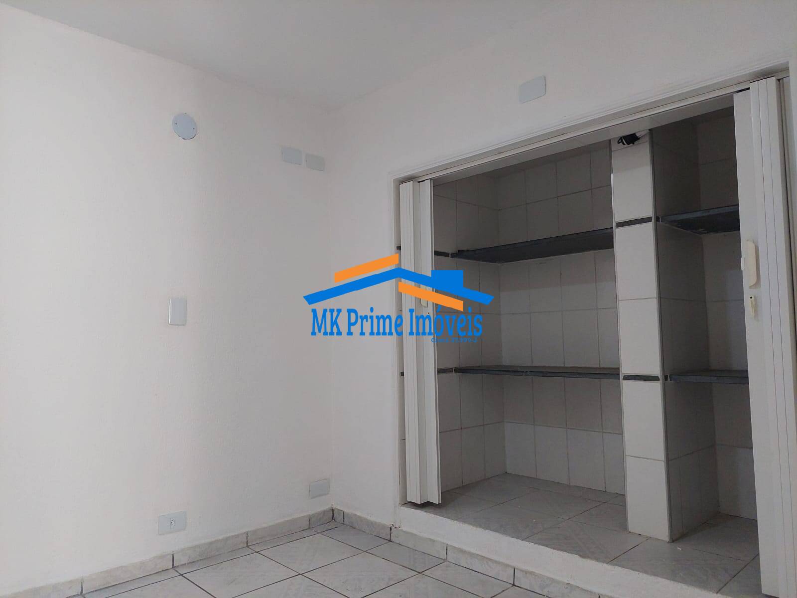 Sobrado à venda com 2 quartos, 218m² - Foto 52