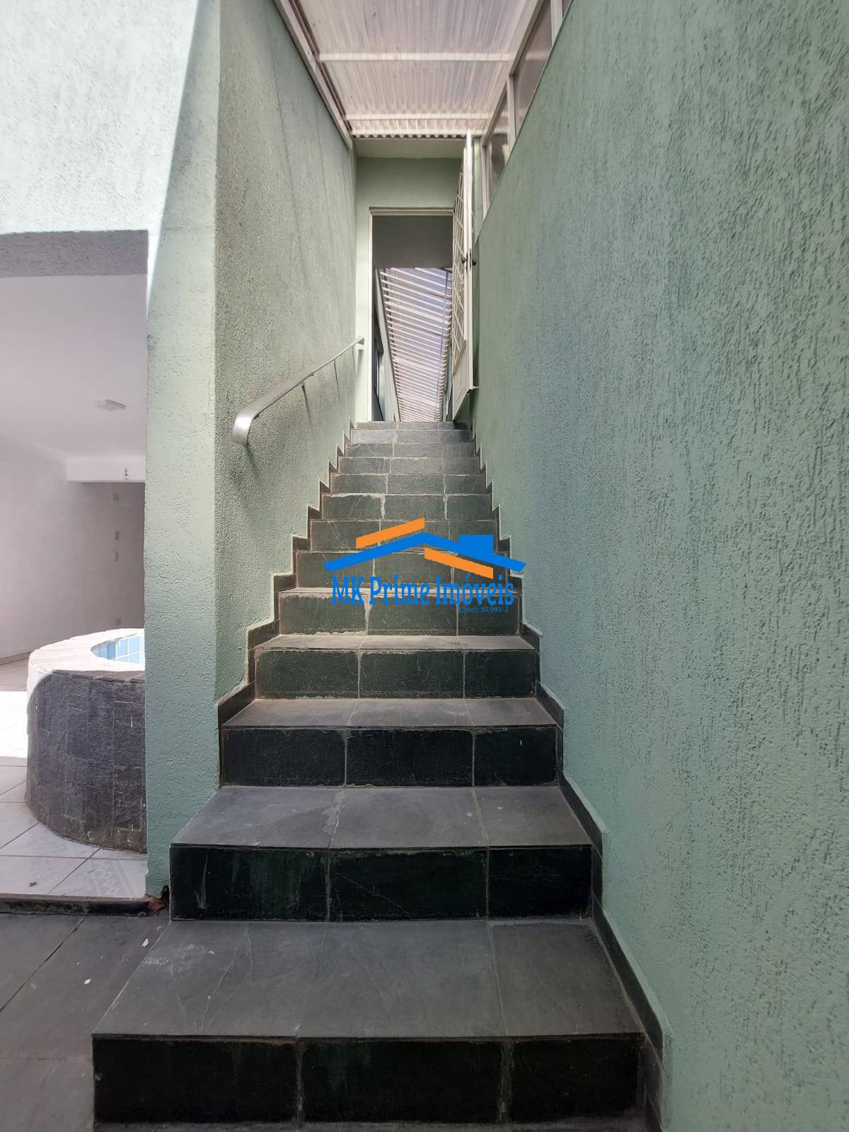 Sobrado à venda com 2 quartos, 218m² - Foto 65
