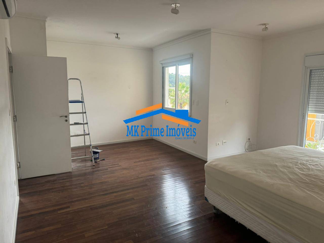 Casa de Condomínio à venda e aluguel com 4 quartos, 385m² - Foto 18