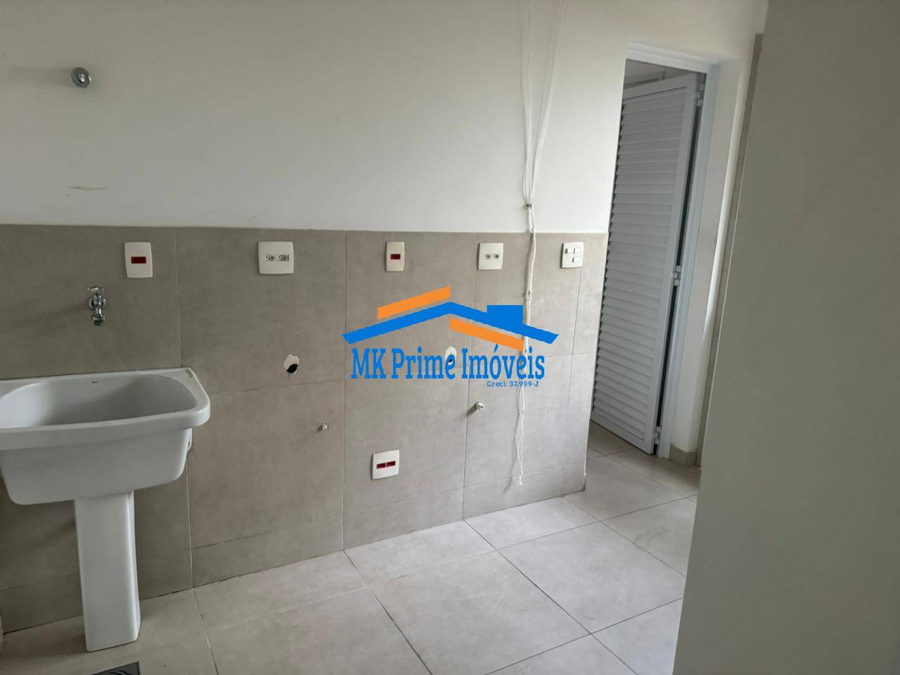 Casa de Condomínio à venda e aluguel com 4 quartos, 385m² - Foto 13