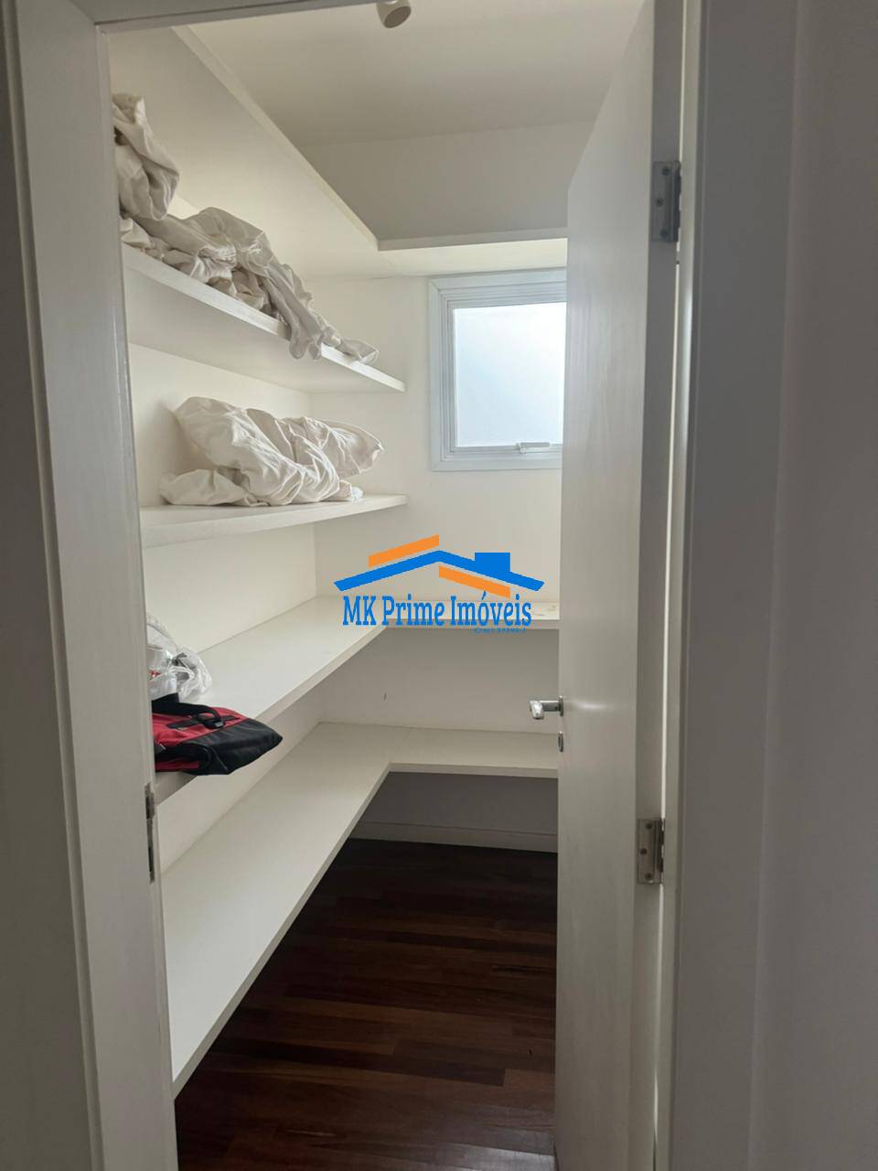 Casa de Condomínio à venda e aluguel com 4 quartos, 385m² - Foto 21