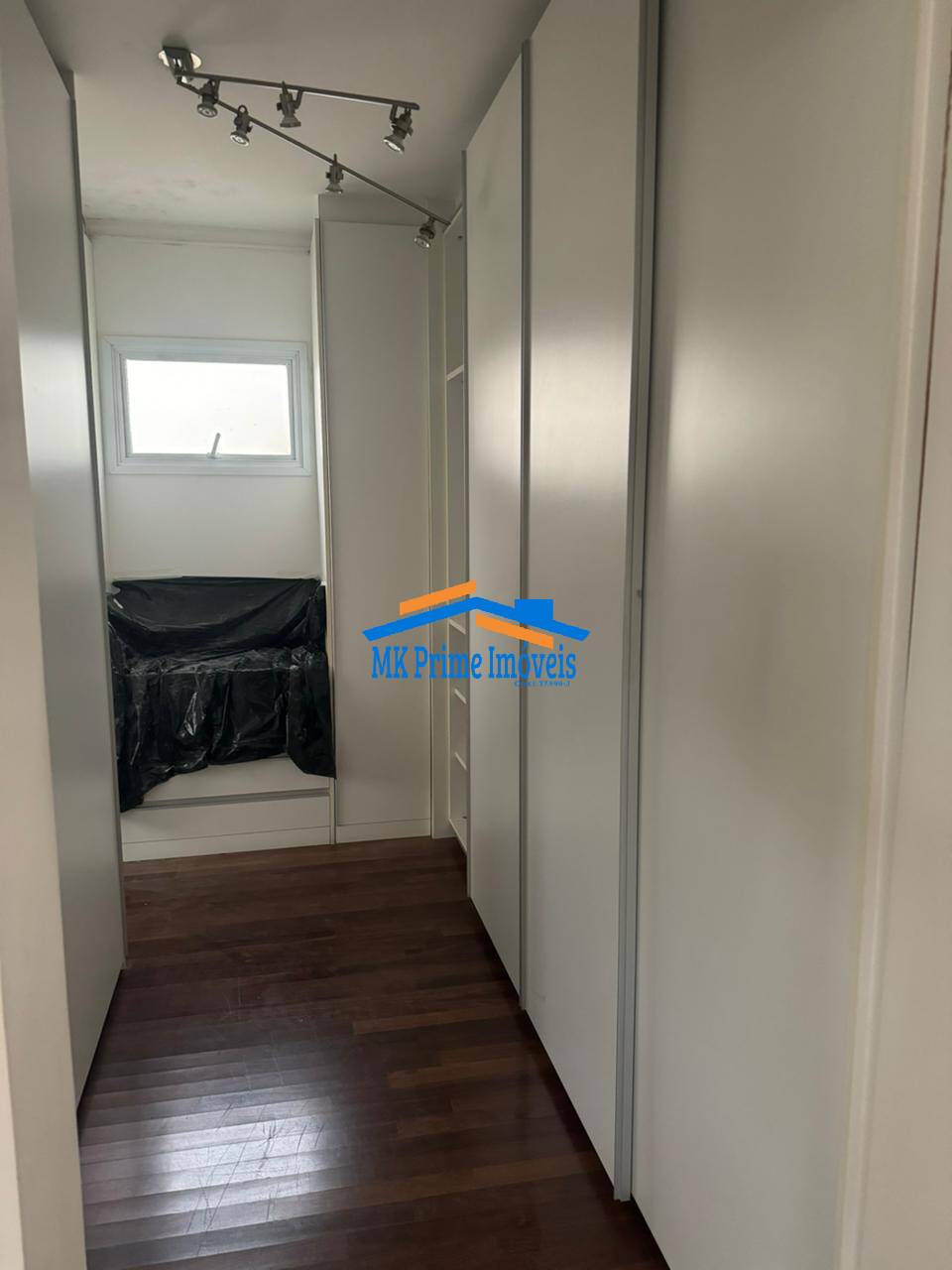 Casa de Condomínio à venda e aluguel com 4 quartos, 385m² - Foto 23