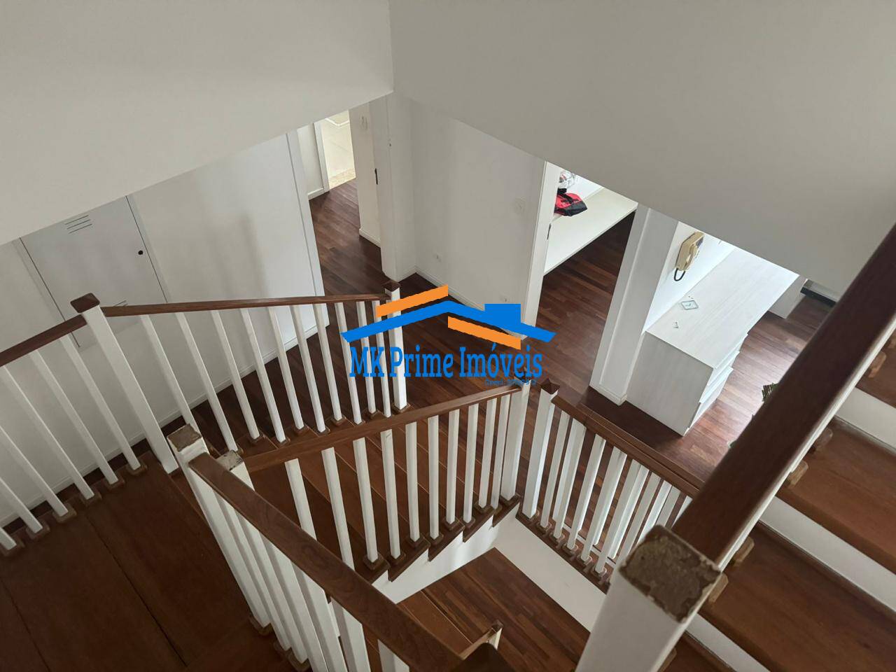 Casa de Condomínio à venda e aluguel com 4 quartos, 385m² - Foto 17