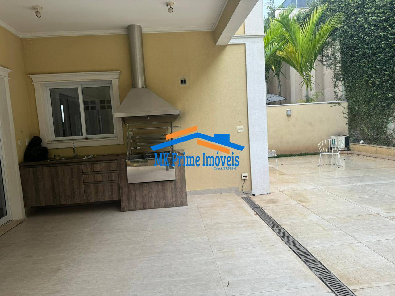 Casa de Condomínio à venda e aluguel com 4 quartos, 385m² - Foto 14