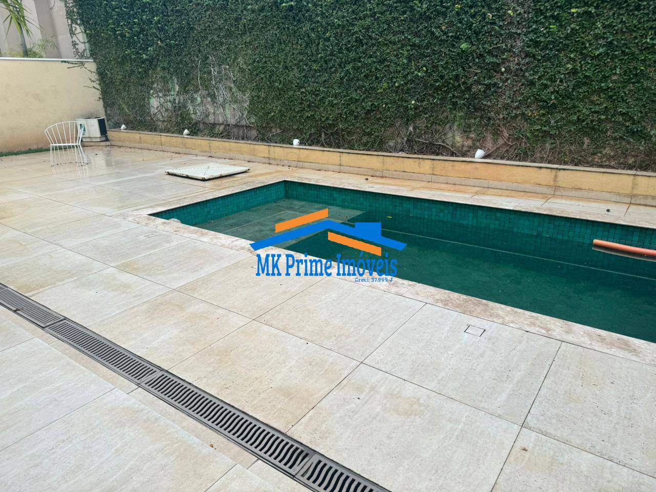 Casa de Condomínio à venda e aluguel com 4 quartos, 385m² - Foto 16
