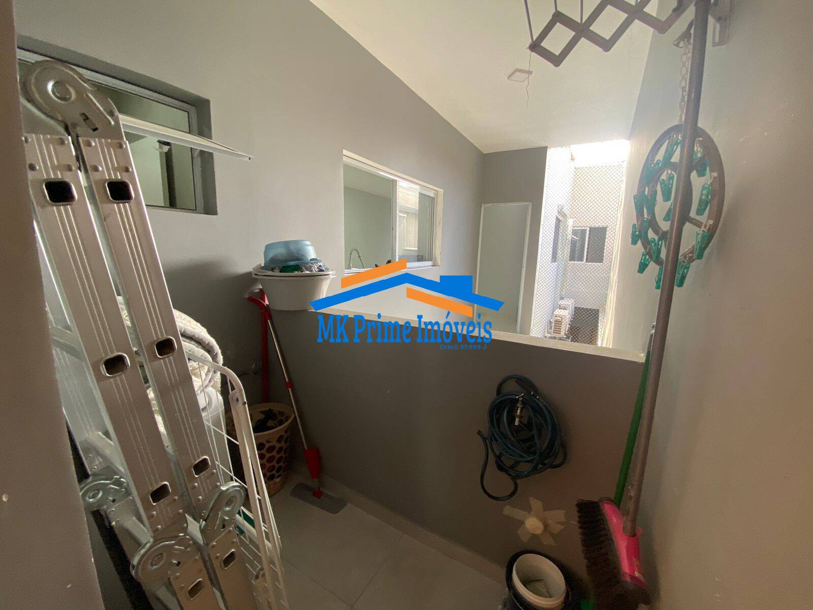 Sobrado à venda com 2 quartos, 227m² - Foto 33