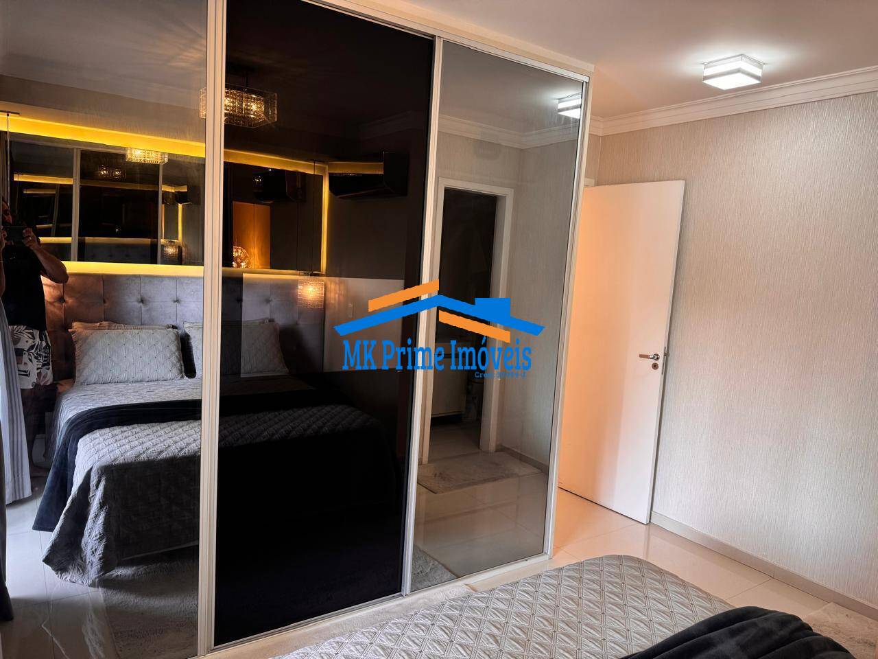 Apartamento à venda com 2 quartos, 80m² - Foto 18