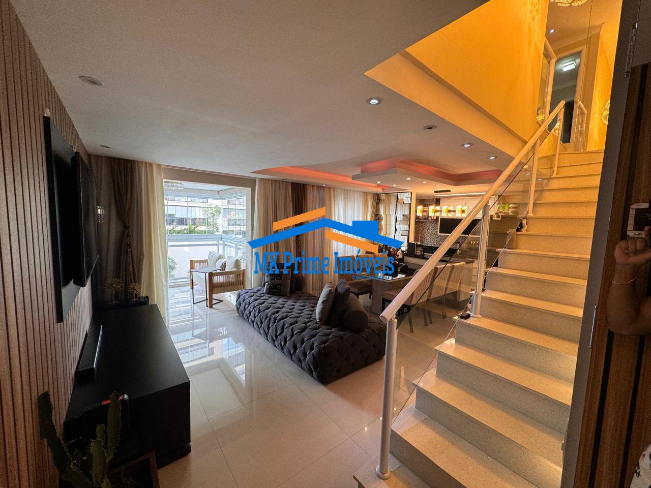 Apartamento à venda com 2 quartos, 80m² - Foto 9